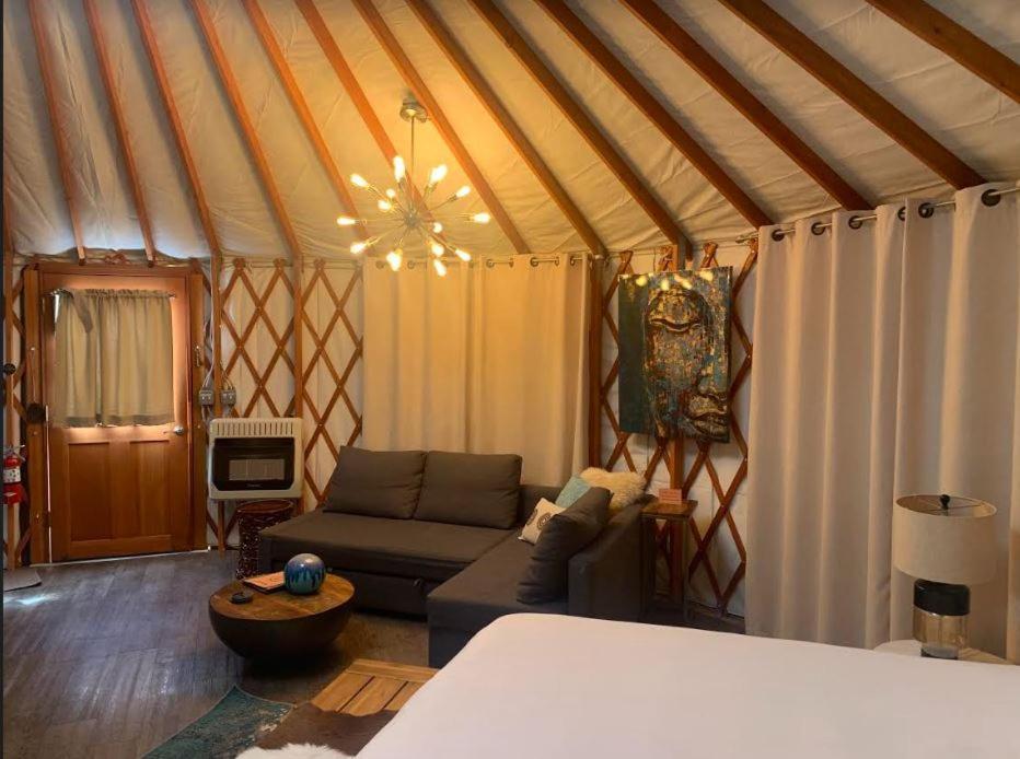 Escalante Yurts - Luxury Lodging Dış mekan fotoğraf