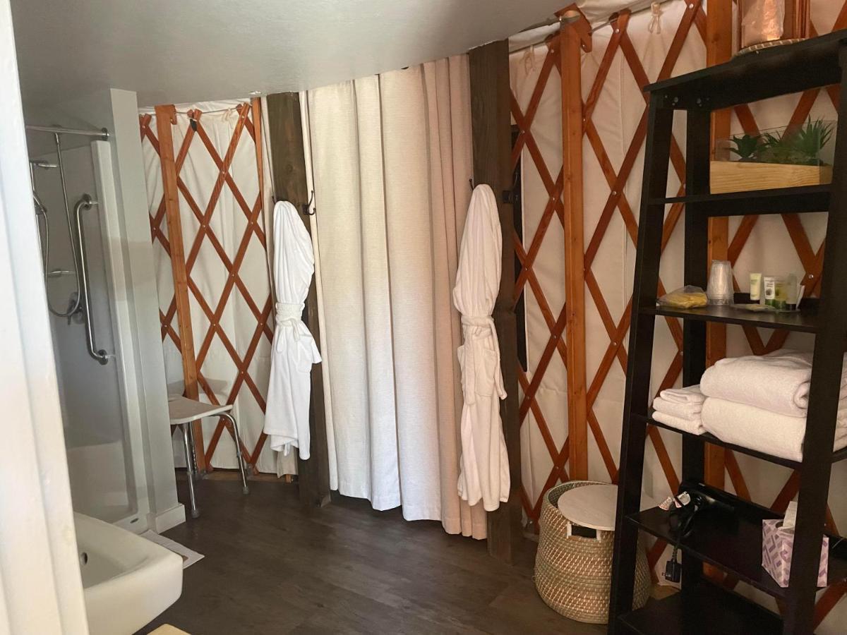 Escalante Yurts - Luxury Lodging Dış mekan fotoğraf
