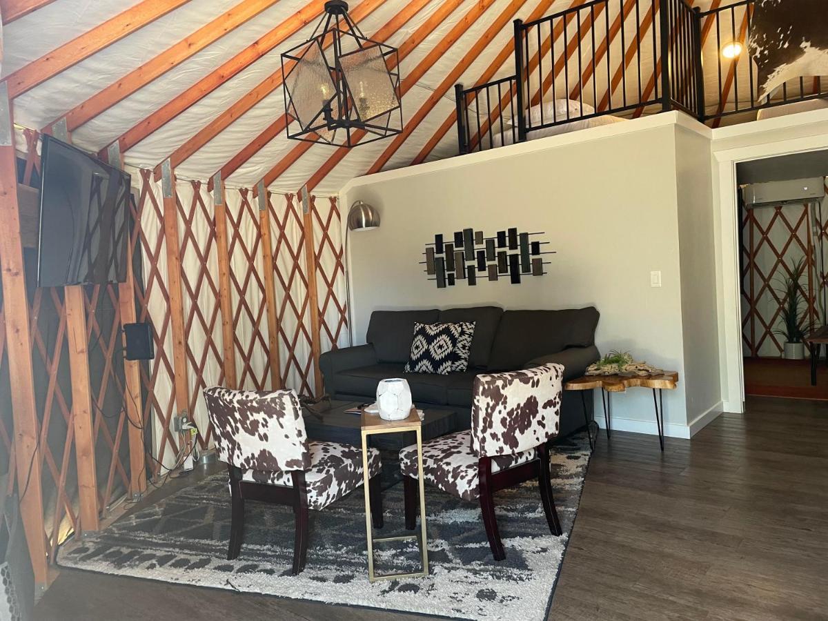 Escalante Yurts - Luxury Lodging Dış mekan fotoğraf