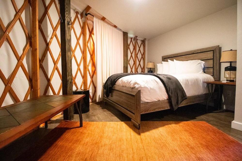 Escalante Yurts - Luxury Lodging Dış mekan fotoğraf